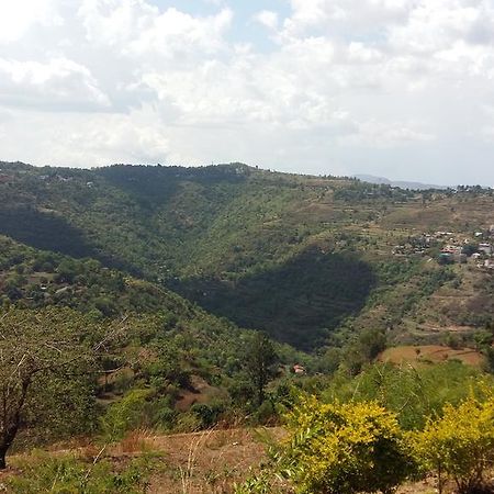 Hill Top Villa Panchgani Buitenkant foto